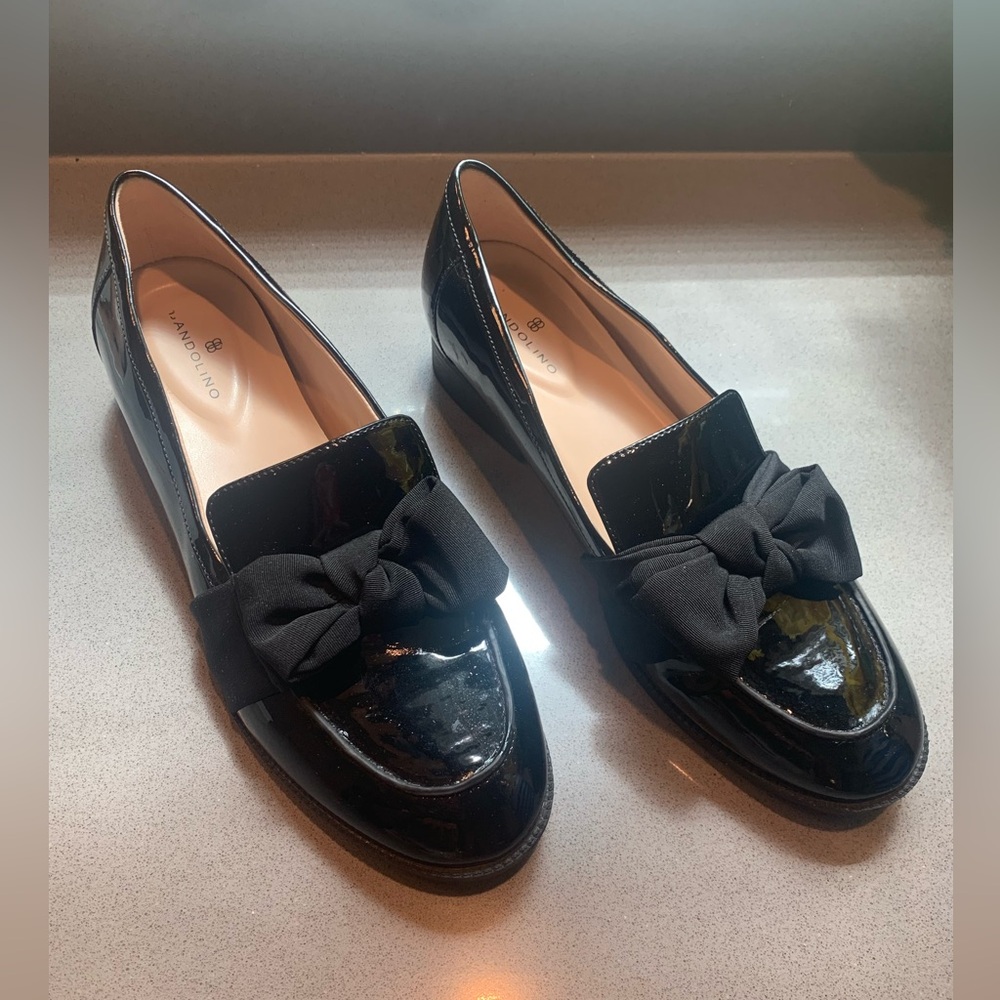 Bandolino Lindio Black Patent Leather Loafers with Bow Detail SZ 9M